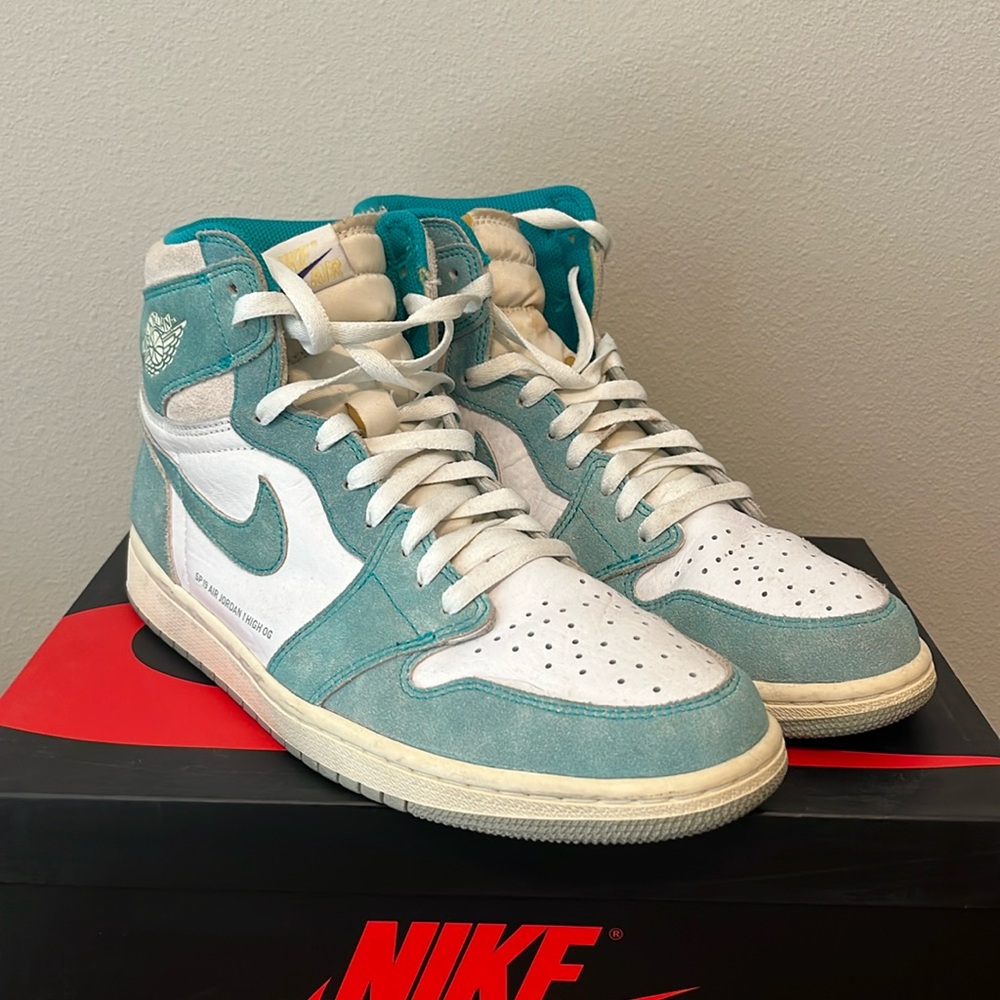 Air Jordan 1 High Turbo Green